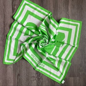 (NWOT) MICKAEL KORS Hawai Wrap Sarong Scarf Cover